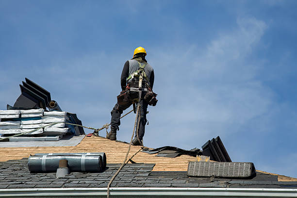 Professional Roofing technician working in Kalkaska, MI